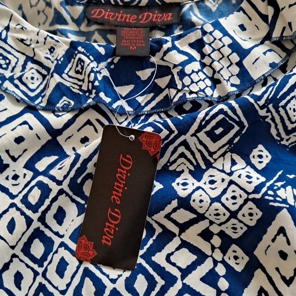 Divine Diva Dress 👗 - Picture 6 of 6